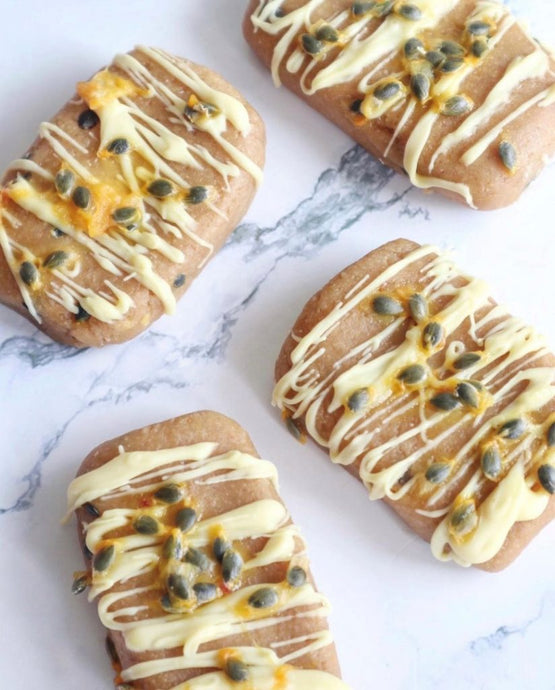 Passionfruit & White Choc Protein Bars